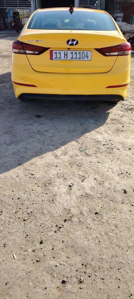 السلام عليكم ‪ ورحمة
للبيع النترا 2017 وارد امريكي رقم بغداد  
صور الحادث  بلمنشور 📸
فول مواصفات لمتد 
محرك 2000 دوش المرغوب
كير اي تي المرغوب 
لايتات منضومه زنون 
اشاير بالمري 
بصمه تشغيل وأبواب 
شاشه وكامرة تحكمات 
كشنات تدفئة امامي وخلفي  مصفره ه‍يئة وغرامات تحويل ثاني يوم
 العنوان بغداد ابو غريب
السعر؟ 127 وبيها مجال   
الرقم الاتصال ***********
