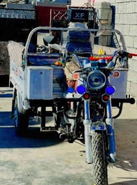 السلام وعليكم عندي هاي الستوته للبيع  2018محرك 21ستوته نضيفه اي عيب ما...