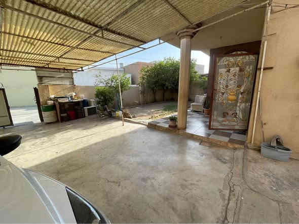 دار للبيع 
مكان كركوك برخودان مقابيل عرفه قرب ثلاث تنكيات
مساحه550 متر 
سعر 95 مليون 
غرفتين نوم و هول و استيقبال و مطبخ و كراج كبير و حديقتين كبير و بيتونه
شيزراد عقارات
للاستفسار اكثر اتصل علي الارقام التاليه
***********
***********
* نستقبل جميع عروضاتكم السكنية 🏠 والتجارية 🏡 بكافة مناطق 
او زيارة مكتبنا 
ع سايدين مركز شرطة رحيم اوه مقابل مختبر پار كركوك
