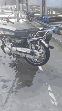 السلام عليكم
ماطور للبيع نامي برو
موديل 25
محرك 200 

محرك مفتوح

٦٢٠ بي مجال

***********
