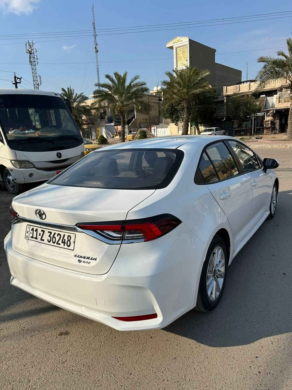 السلام عليكم 
كورلا هايبر 2024 للبيع فقط
فول مواصفات شكل الخليجي 
ماشيه 24 رقم بغداد بأسمي تحويل مباشر 
السيارة مكفولة 
السعر  150 وبيها مجال 
مكاني: بغداد / حي البنوك 
للأتصال ***********
