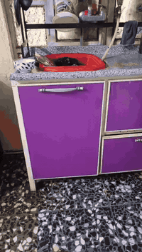 الغرفة ب٦٠٠وبيها مجال والكاونترهم ب٦٠٠ 07745644544 بغداد شعله جكوك