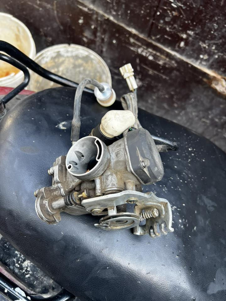 سلام عليكم سكنس البيع محرك حلو ***********
