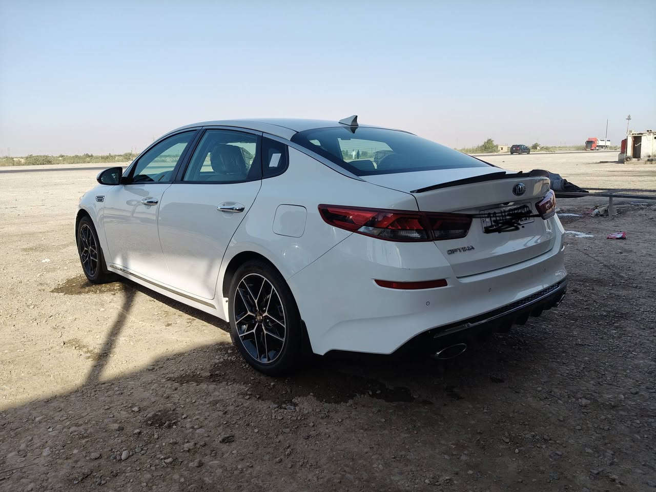 السلام عليكم اوبتمه فول مكينه 2400 رقم بغداد الجديد ماشيه 88 المكان واسط شراي يتصل ***********
