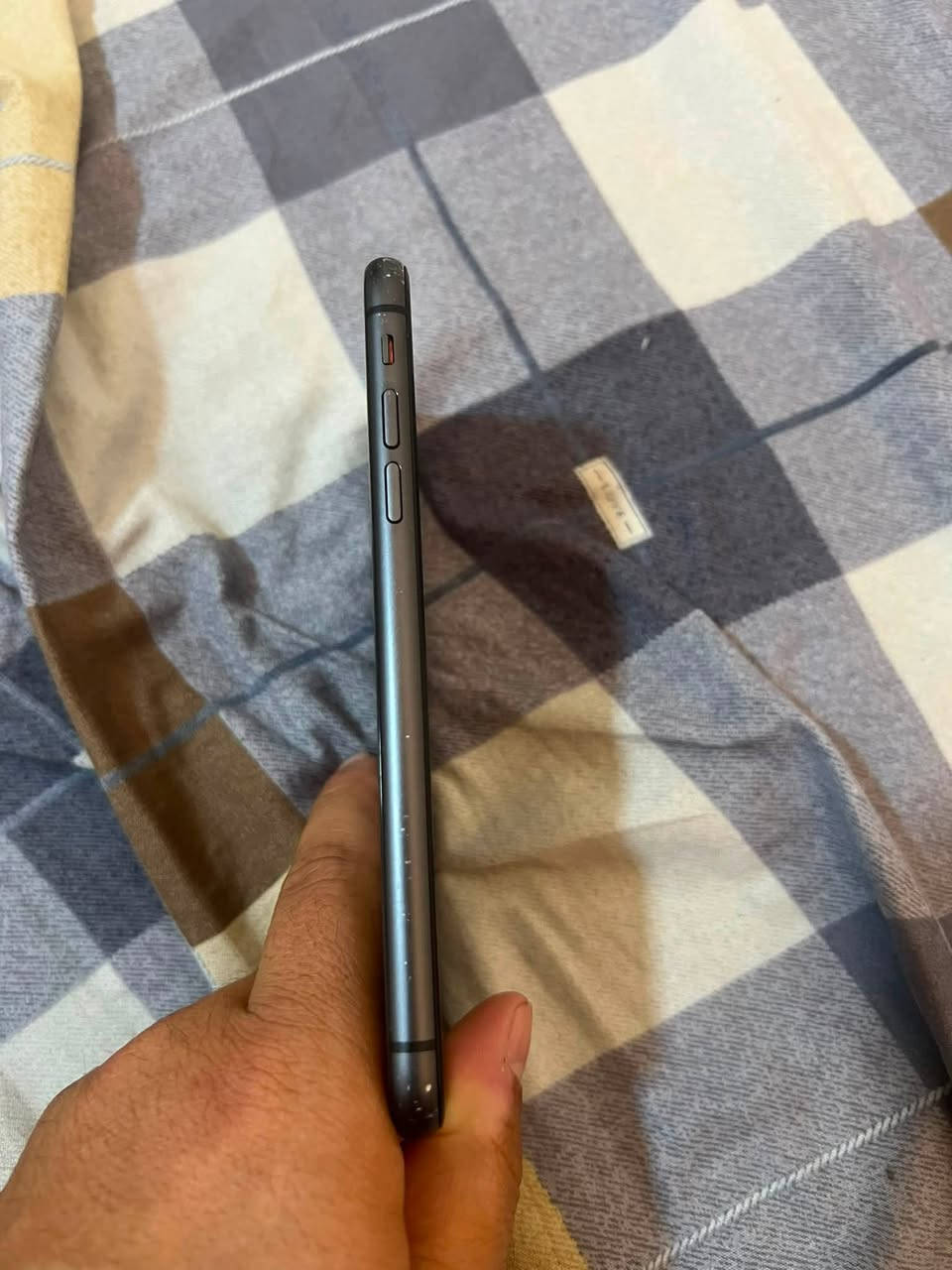 iPhone 11
128GB

قدره البطاريه 68%

الجهاز بحاله ممتازه مبدل شاشه نوعيه ممتازه وفاصل فيس ايدي 

اصلي وغير مجدد M 

شصي نظيف

للبيع بسعر حرق 80 من الاخر الاخر 

الاستفسار 0781591131


**إذا كنت صاحب هذا الإعلان وتريد حذفه لأي سبب، رجاءا أرسل رسالة إلى الدعم الفني**