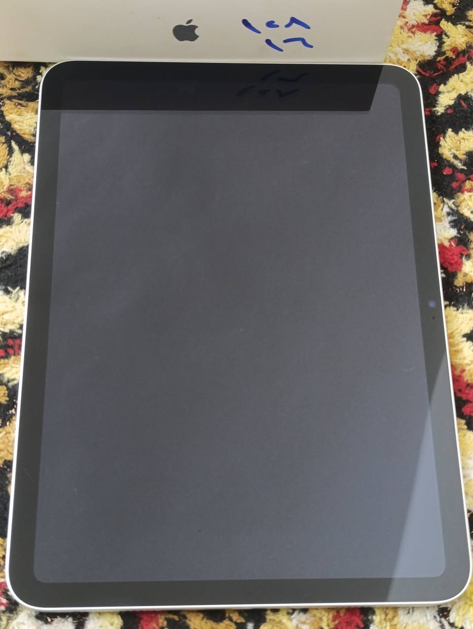 البيع يباد11معالجA16ذاكره 128 بطاريه96 نضافه 95% السعر375 وبي مجال حك جيه الاتصال ***********
