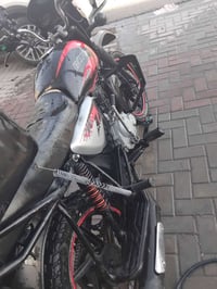 بوكسر للبيع موديل ٢٣ مرقمة بغداد ماشية ٢٠ الف حقيقي مكينة مفتوحة ٢٢٠٠ ...