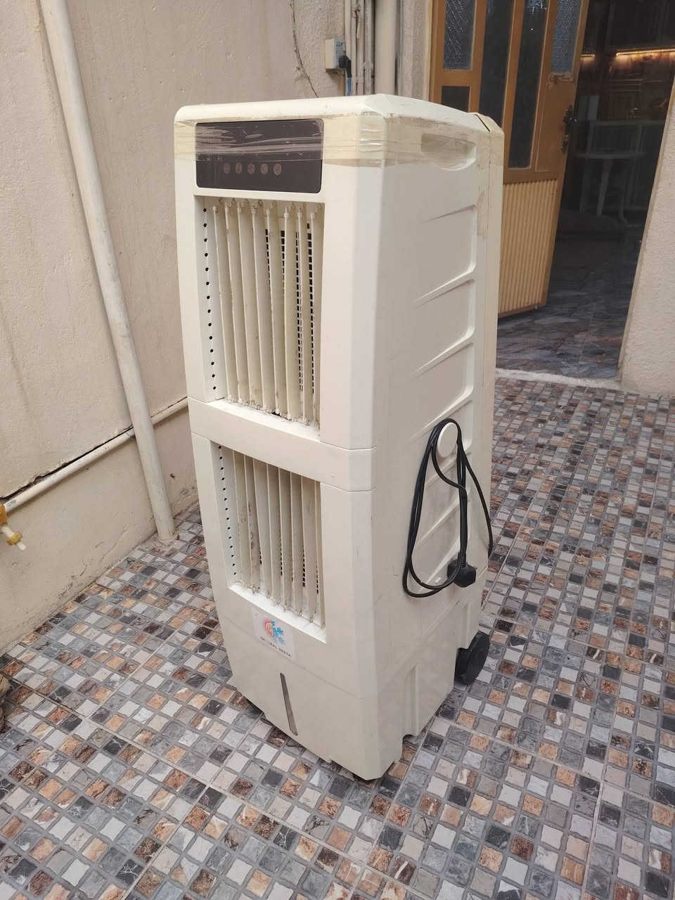 للبيع كنفيره وكاونتر غراض مال بيت هذا رقمي///***********

