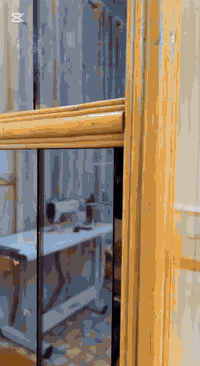 جربايه وميز مرايه وكومدي وزاويه غرفه تكمه قويه  حتى لو قطع فرديه للبيع بغداد الضباط ***********
