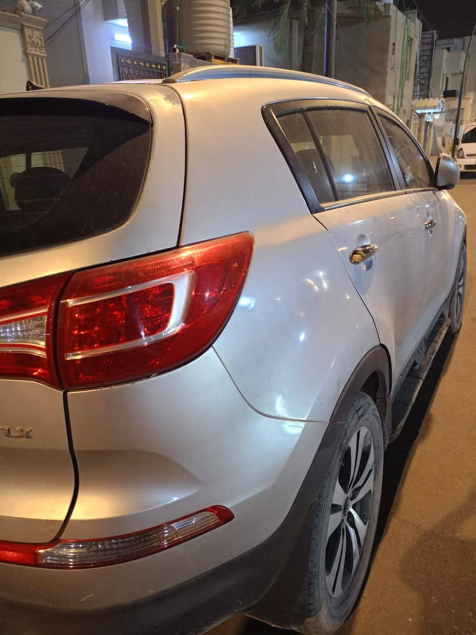 كيا سبورتج ادوات
سلام عليكم كيا سبورتج 

وارد كوري 

متومه طبق الأصل سنويه وارقام

فول مواصفات من عده الفتحه 

شاشتين بيها 

تدفئه استيرن 

تدفئه الكشنات الاماميه

تدفئه الكشنات الخلفيه 

 تحكم استيرن

 حساسات خلفيه 

سياره جديده 

محرك جديد توه مبدلينه

كير جيس كاز 

بيها حصه بكل محافضات العراق 

تخم تاير

تبريد  تدفئه 

انسه صرف بيها 

كصه جنطه

سعرها 60 وبيها مجال 

مكاني ميسان 

*********** /***********

متوفر واتساب
