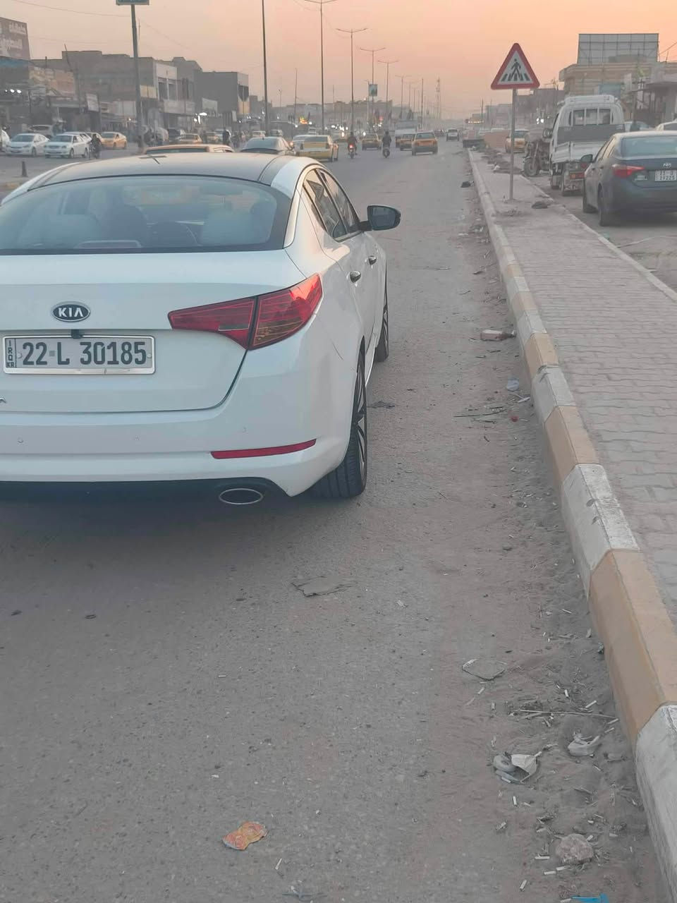 أوبتيما موديل ٢٠١٣ سياره خليجي فول موصفات عده بصمه رقم أربيل بسمي مداور ثاني يوم سياره بيه ٣ قطع صبغ بدون دواخل سياره محرك ٢٤٠٠ سياره جاهزه تخم تاير حدادي جديده تبريد  مكان سياره دوانيه مركز رقم *********** سعر ١١٠ وبيه مجال
