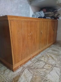 بوفيه • مترين ونص • مستخدمة