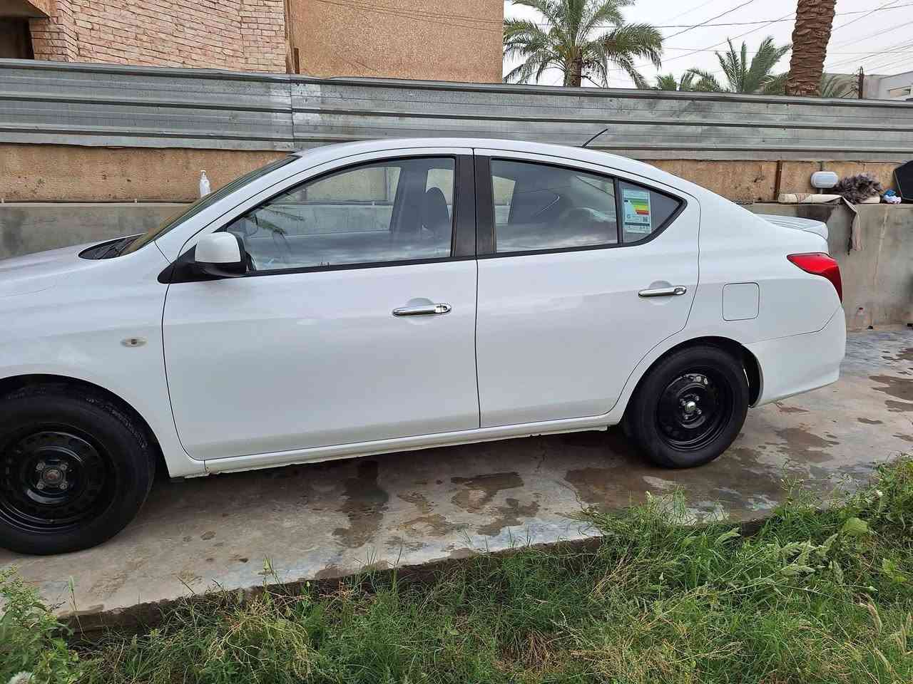 لسلام عليكم نيسان صني 2019 مكفوله من صبغ بيهة فقط طعجه بجاملغ لخلفي وعايفة ع حطتة ممبين هواي بليته زركة كلشي ع بلادي رقم‭0784 877 0949‬
