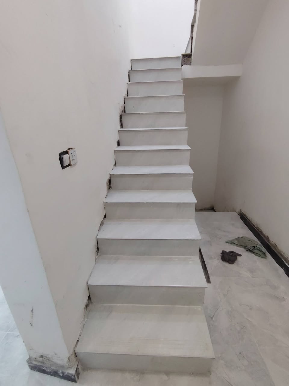 اخر اعمالنا اليوم كادر سيراميك مصرى درجة اولى تسليم مهندس اجود متانه ب المواد والعمل ليزر  وقبان وشغل فول بحمدلله ***********
