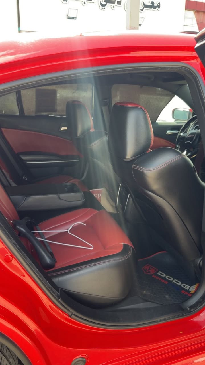 جارجر GT فول مواصفات
مديل 2019
كفاله عامه رقم اربيل
تحويل وكالة 
مكان لسياره لبصره !
السعر 270 $
رقم ***********
