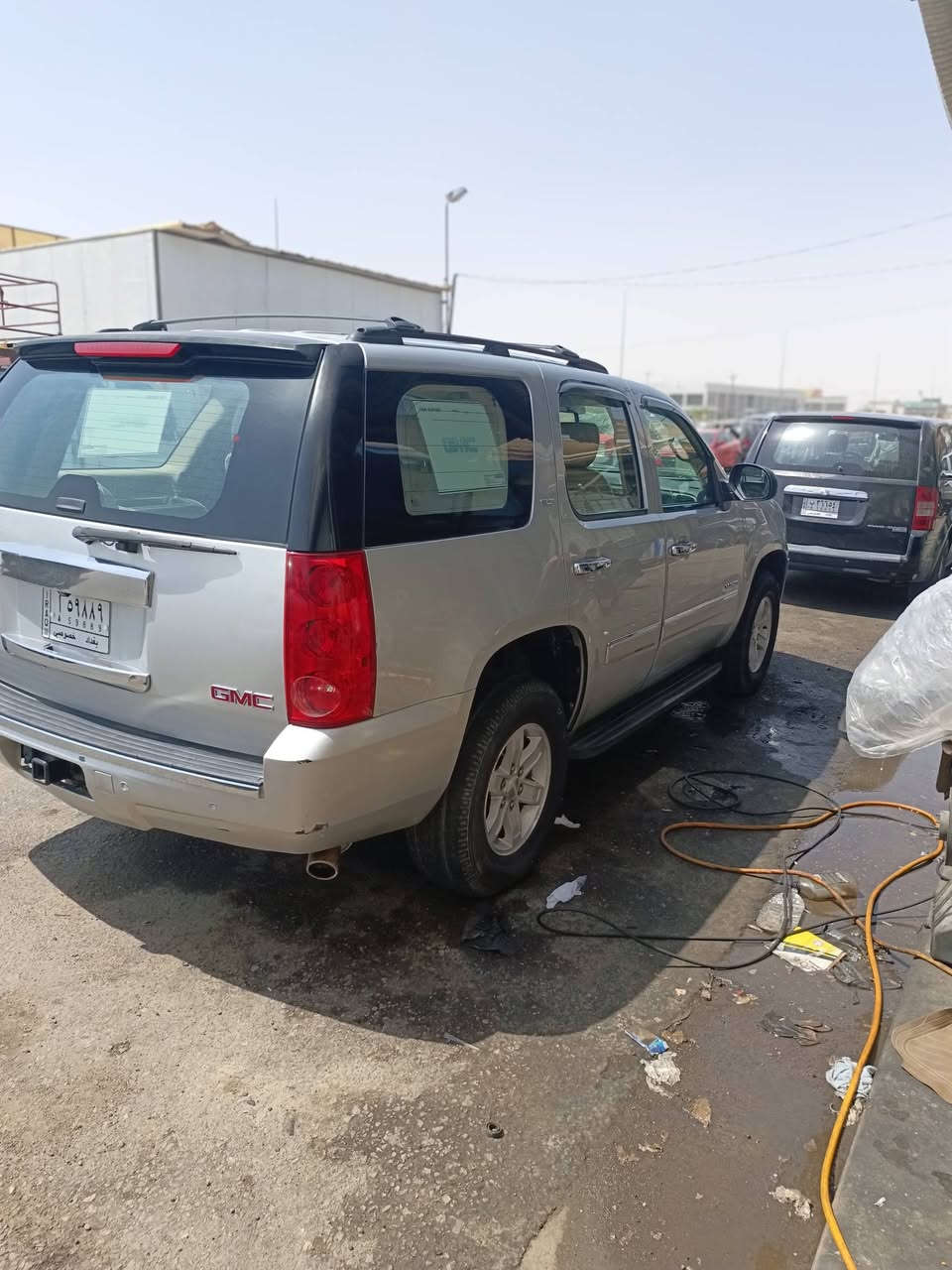 السلام عليكم جمسي يوكن بتره 2011 كلين كفاله بدون حادث رقم بغداد محرك 5300 تختم تاير جديد للبيع او المراوس باحدث السعر 230 وبيه مجال ***********
