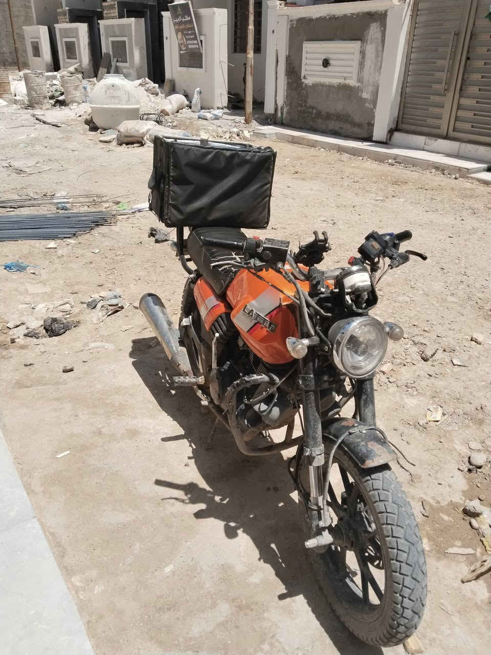 دراجه للبيع مرقمه باسمي السعر مليون وستميه مكاني نهايه الشرطه الخامسه هاتف *********** واتساب
