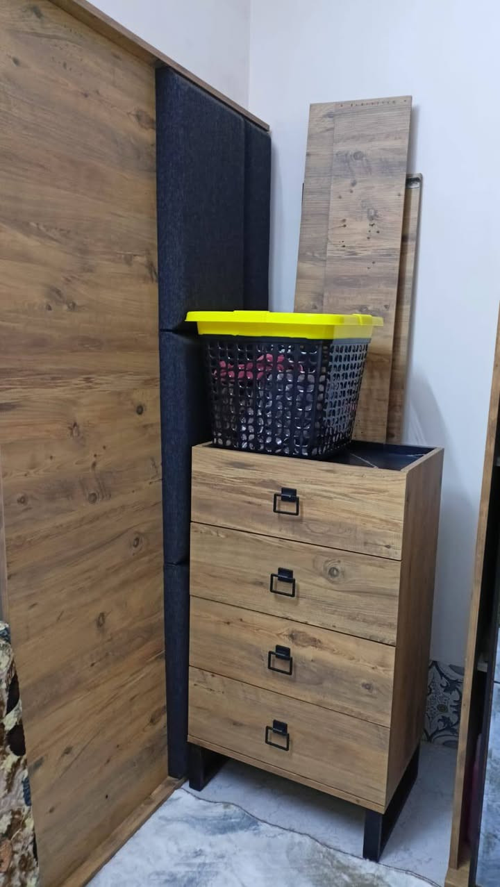 سلام وعليكم غرفه للبيع نظيفه كلش
مكان كركوك استفسار ***********وتساب أو اتصال
