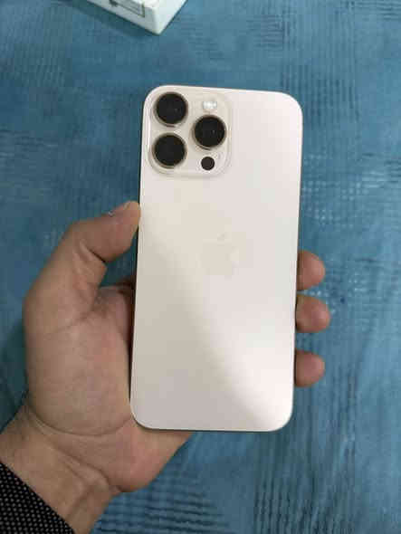 ايفون.  16برو ماكس.  
ذاكره.   256                 السعر.  1،450وبي مجال 
شركة ماستر         بعده بالضمان. بعده بالضمان ؟؟؟
مكفوله كفاله عامه وين متريد فحصه تجي تاخذه من البيت 
بطاريه. 1️⃣0️⃣0️⃣
دورات الشحن.       158
تاريخ انتهاء الضمان.  2026/4/29.    
بغداد. المشتل. حي الرئاسه 
       ***********
