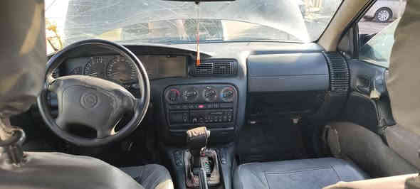 سلام عليكم السعر 25 $ وبيها مجال 
اوميكا بزون 1994 حجم 25  محورة محرك ونجي بي بداية نفخ.  وكابون بنزين.  باسمي رقم الماني سنوية لل26 
غير متواجد عالفيس 
***********
***********
