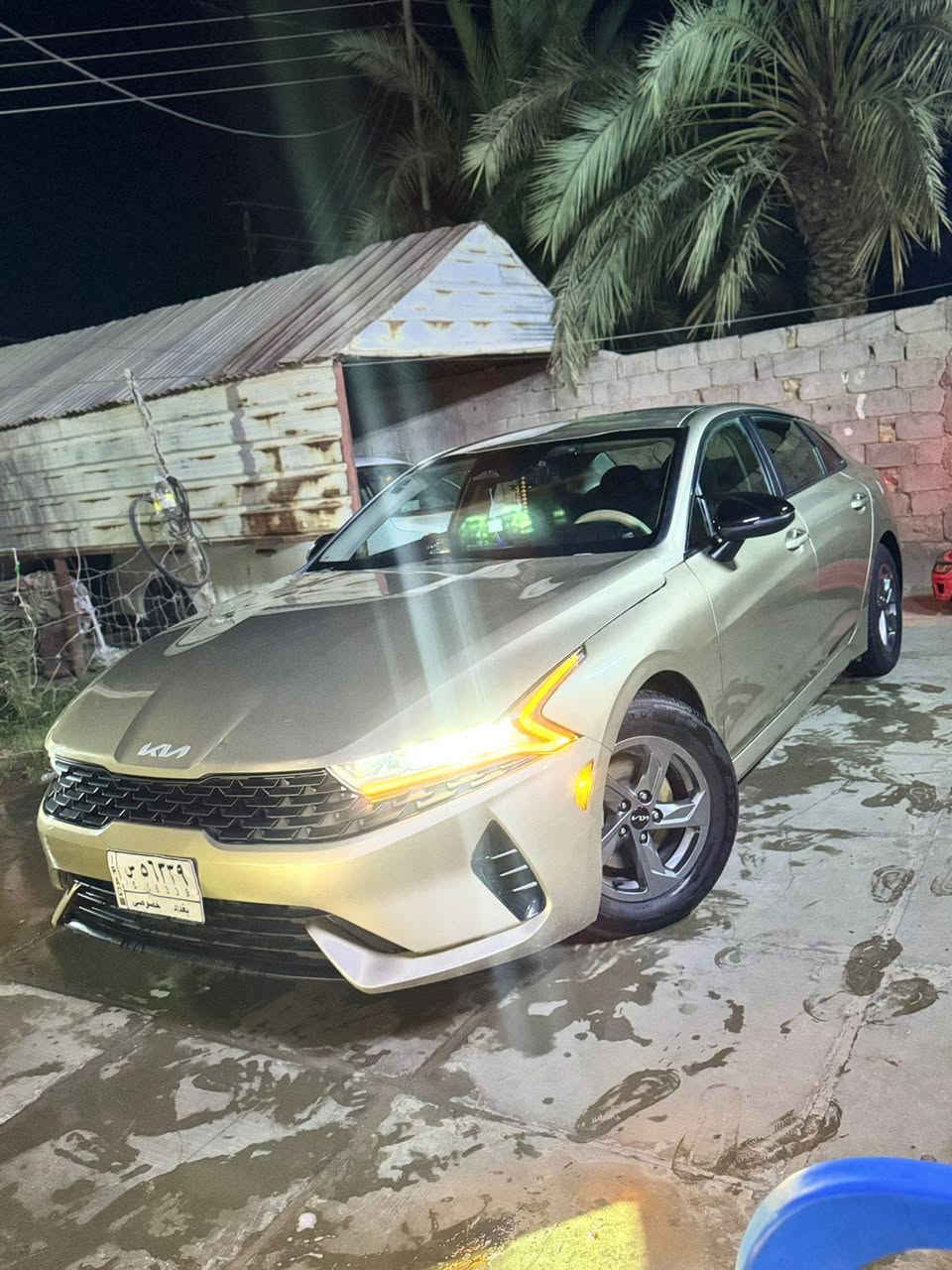 السلام عليكم
K5

موديل 22

ورد امريكي

حادث فقط دعامية 

وبل عراق صار صبغ بصيط بين الباب وجاملق

لون مميز 

معوقين بعد 6اشهر تنفك

سيارة جاهز كل نقص ماكو

السعر 160وبيها مجال 

اتصال فقط او وتساب 

***********

***********

المكان بغداد البلديات
