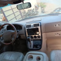 يالله يارزاق ياكريم كيا كرنفال ٢٠٠٦ كاز اوتو السعر ٦٥ ورقة مشدوده اليه...