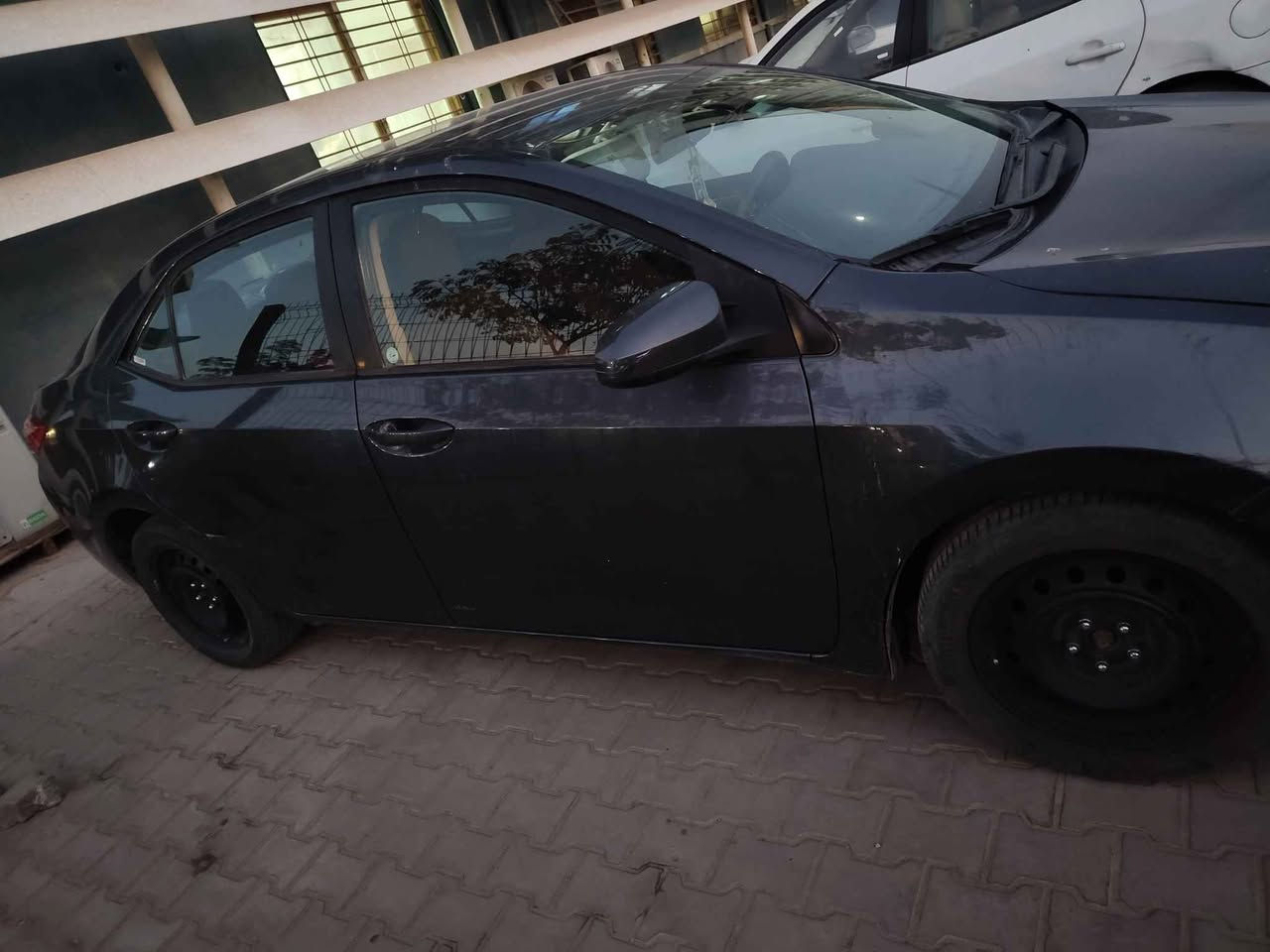 السياره بحالة جيده المكينه و التبريد خير من الله  ما عدا البدي قطعتين صبع و ثنين مبدلهن بلادي رقم أربيل باسمي النجف, العراق


**إذا كنت صاحب هذا الإعلان وتريد حذفه لأي سبب، رجاءا أرسل رسالة إلى الدعم الفني**