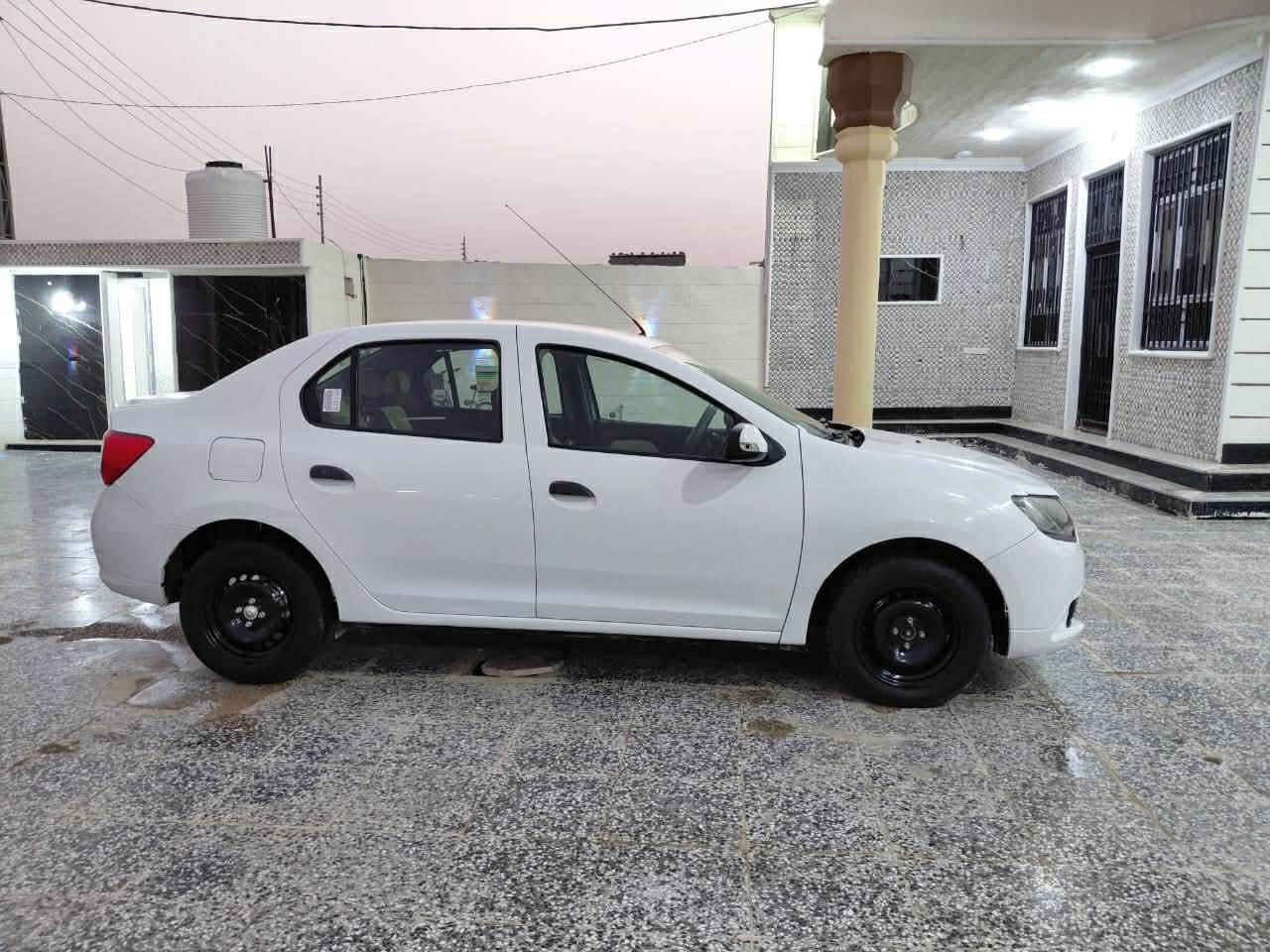 السلام عليكم رينو سمبل موديل 2017 رقم واسط انكليزي تحويل ثاني يوم هزه جديده رقم جديد سنويه جديده مكينه وكير وحداديه وتخم تاير وكهربائيات وتبريد مكفولات سياره مكفول عن ضربه وعن الصبغ وبيها شويه بلجاملغ سياره كل نقص مابيها جاهزه السعر 68 وبيها مجال حك الجيه رقم الهاتف *********** مكاني كربلاء اخوان مكلف بالنشر
