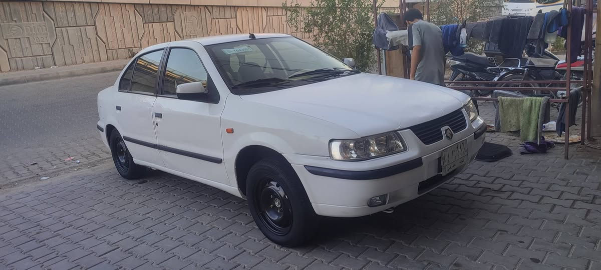 سمند ٢٠١١ رقم نجف مكينه وكير وتبريد ثلج جاهزه السيارة مكفوله من الضربه فقط بيهه صبغ اثر خياسات 
السعر ٣١ وبيها مجال 
مكاني نجف 
*********** النجف, العراق
