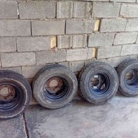 4تايرات جديد الا بنجر والا ركعة حجم 13مال فحل مكان بغداد الدورة 078144...