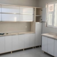 كاونتر خشب • مستخدم نظيف • سنك ١٫٥م