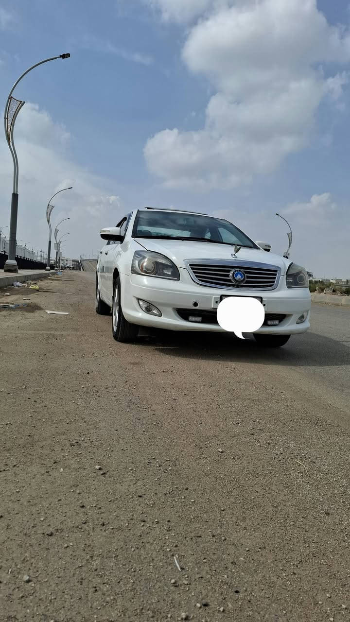 السلام عليكم جيلي موبل 13 للبيع سيارة كير مكينة مكفولات مكينة صار شهر من شادهه حداديه تخم تاير استوه شادة سيارة بدون خياس مكاني الديوانية الااستفسار اتصل  ***********
