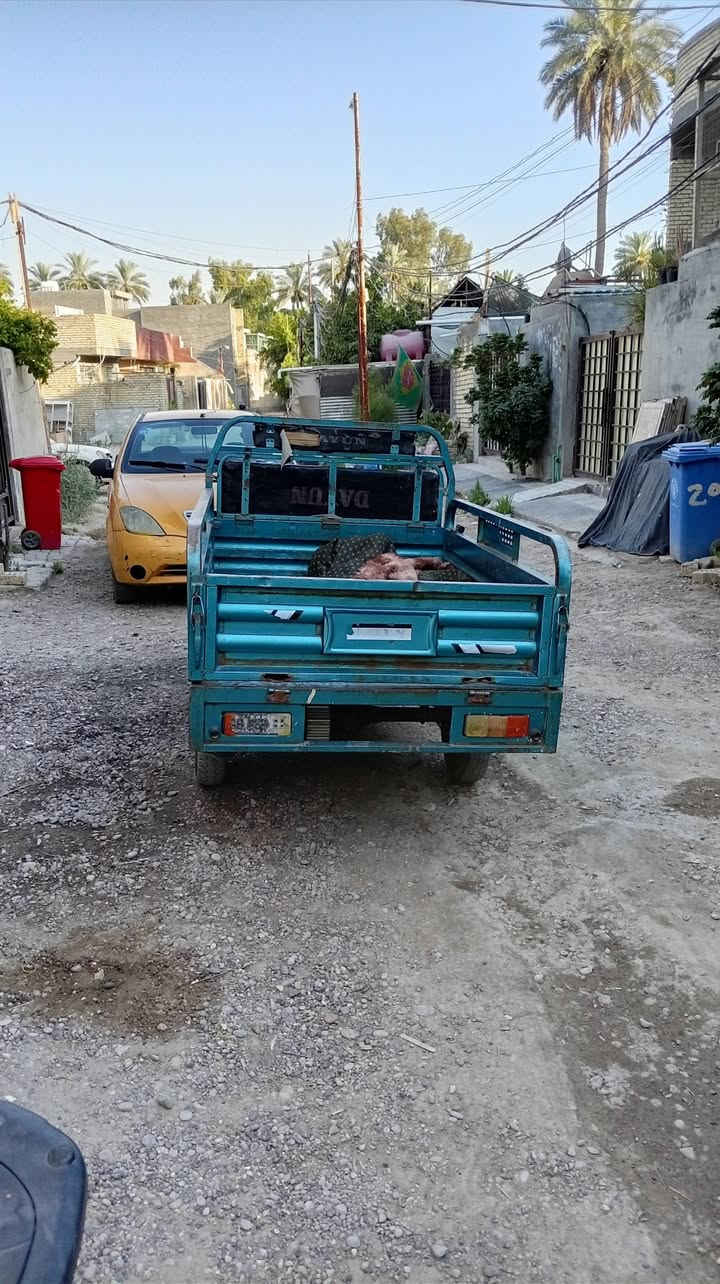 ستوته شحن دايوان موديل 24 الحجم الكبير  5بطاريات بيها نقص بسيط العنوان جزيره بغداد سياحيه السعر 850 بيها مجال قليل  ***********
