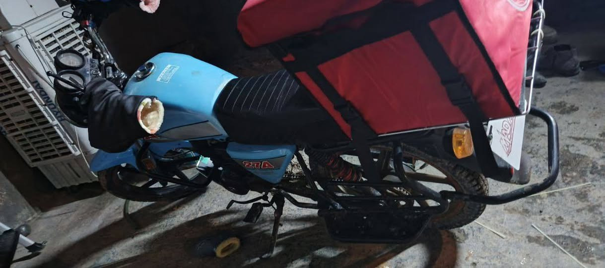 ماد ماكس 25بلجيس 1400وبيهه مجال اوراق سكنر نفس شركه دايون
***********
