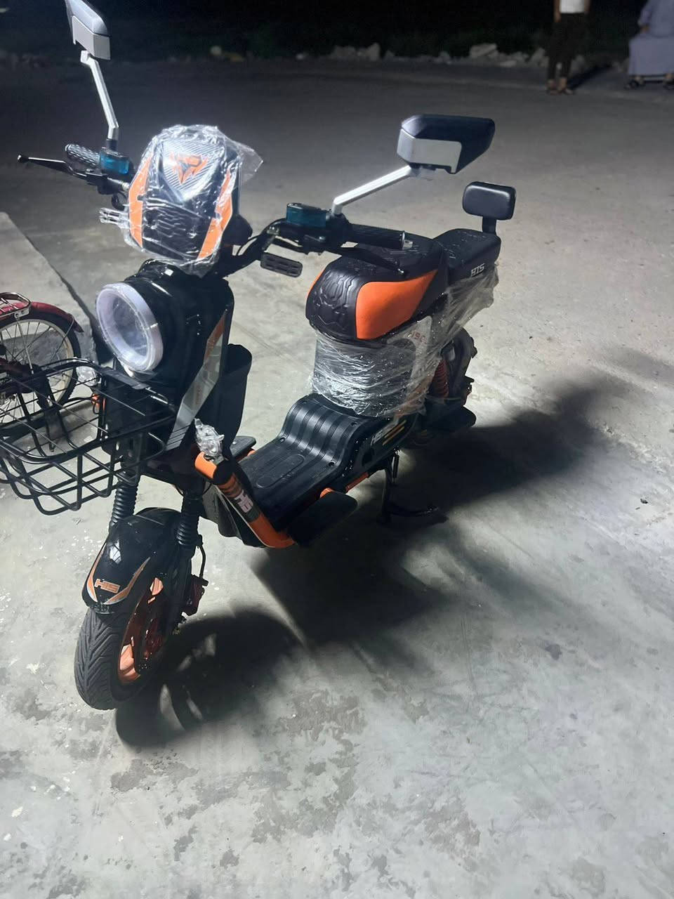 دراجه شحن H900 للبيع صارلها 3ايام من اشتريته بعده جديد مابي اي ضرر السعر 600وبيها مجال للطيبين مكاني ديالى المقداديه الوجيهيه


**إذا كنت صاحب هذا الإعلان وتريد حذفه لأي سبب، رجاءا أرسل رسالة إلى الدعم الفني**