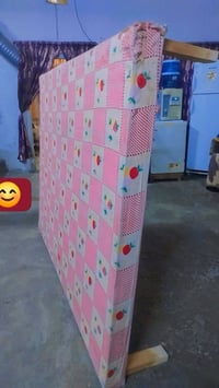 تخت عراقي • نضافة ٩٠٪ • خشب