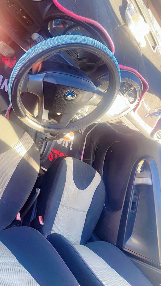 سلام عليكم سياره باندا كروز للبيع موديل 13  سعر45 للاستفسار ‭0770 307 6316‬
