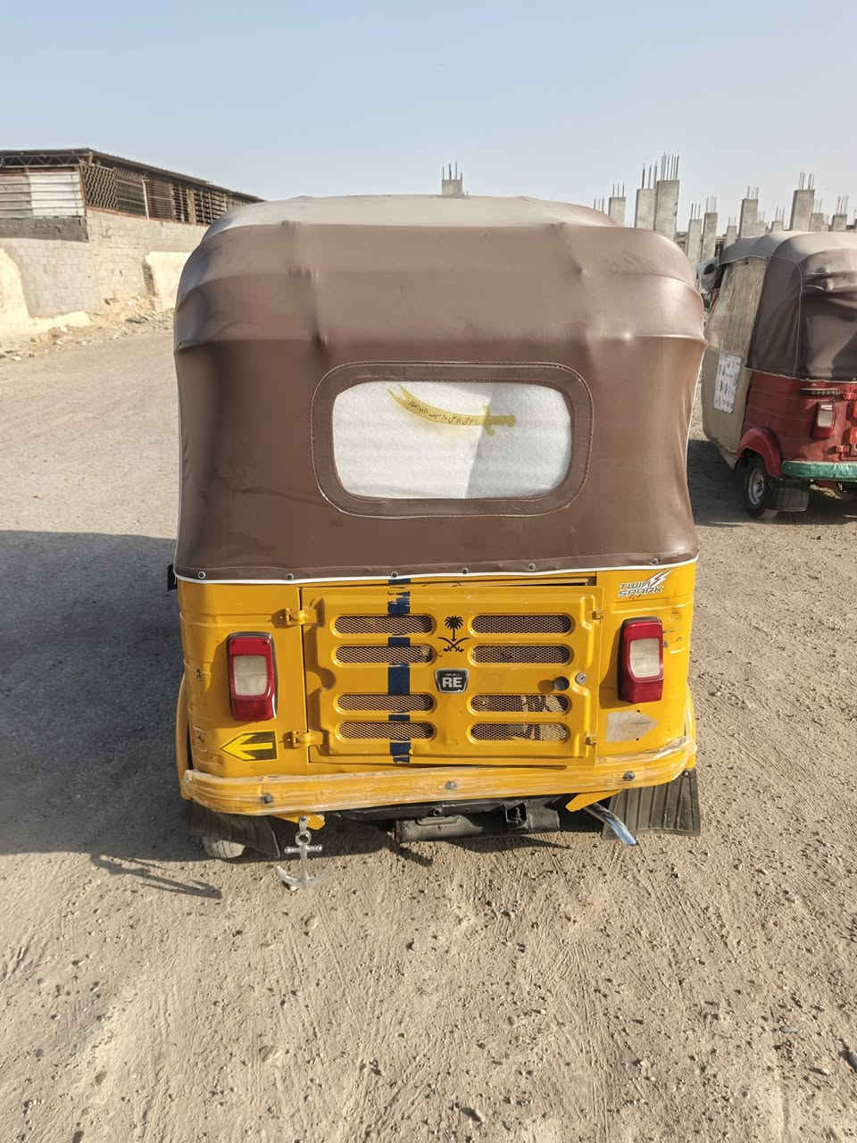 سلام عليكم تكتك موديل ٢٠شهر 3تكتك خير من الله كبل لشارع سعره ٥٣٥٠ أو بيه مجال حك جيه تكتك رقم أو سنويه رقمه واسط مكاني بغداد مدينت صدر الحمديه تحويل ثاني يوم راعيه موجود  ***********
