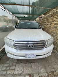 لاند كروز GXR • ٢٠١١ • مكفولة