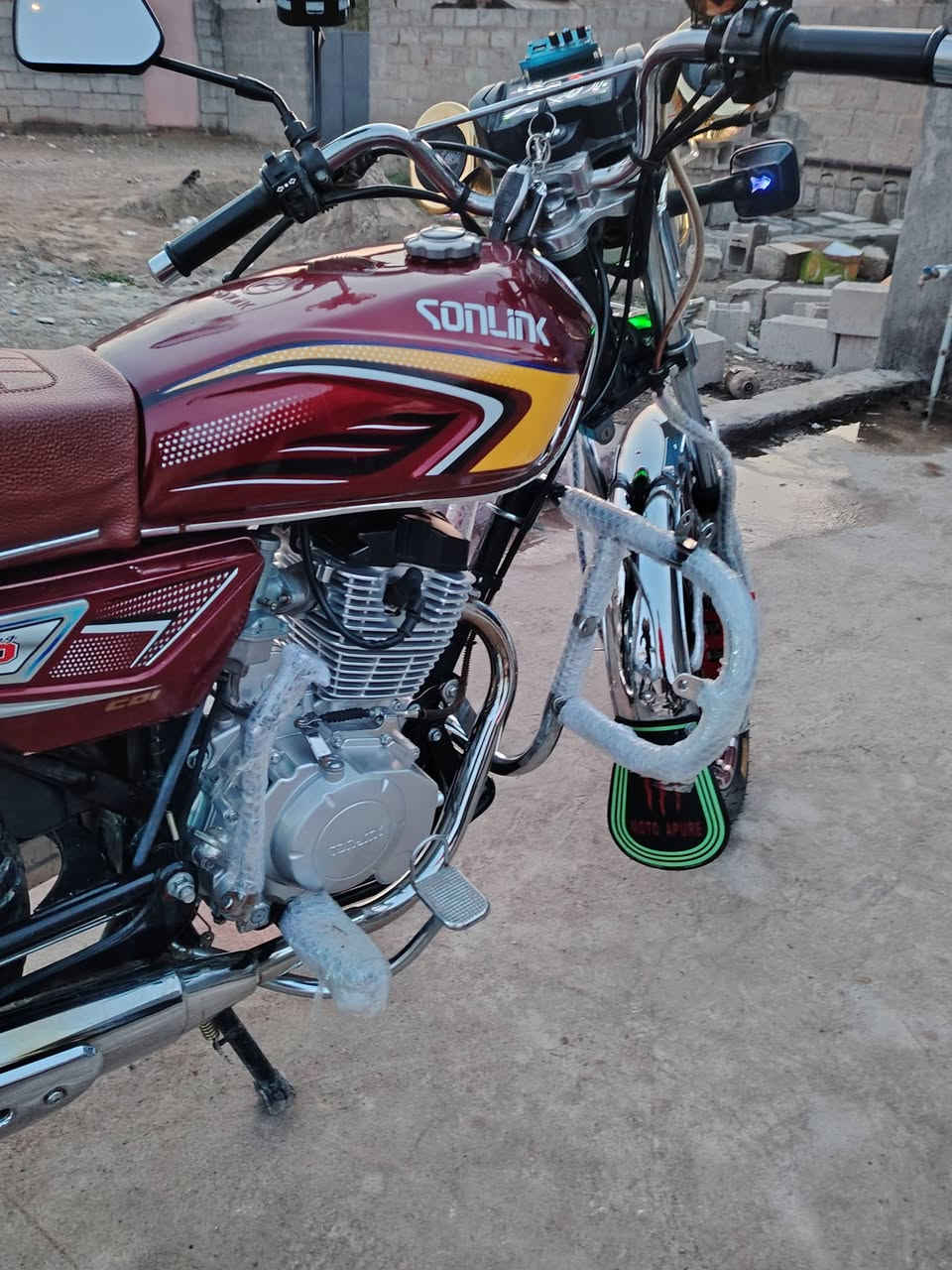 السلام عليكم
2024
بي منفيس 
***********
