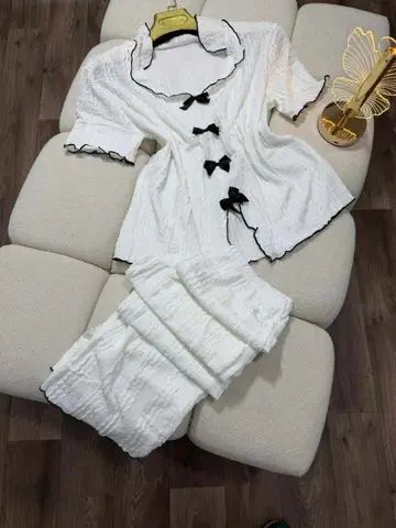 بيجامة امبورطاسيون روعة 😎 
سيري 6/12
145


**إذا كنت صاحب هذا الإعلان وتريد حذفه لأي سبب، رجاءا أرسل رسالة إلى الدعم الفني**