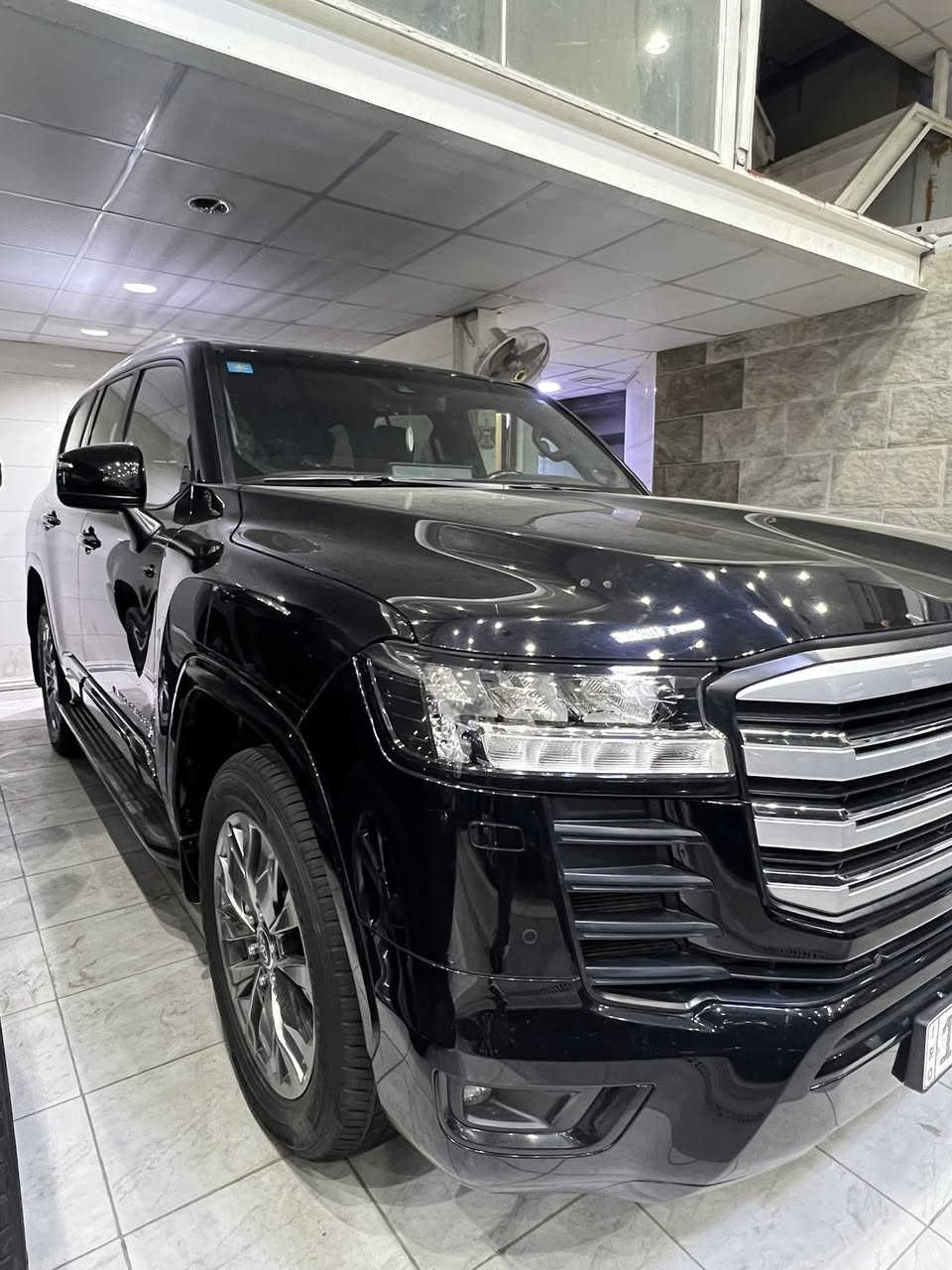 لاندكروز 2023 ساز ( كاز ) تون تيربو فول مواصفات كفاله عامه ماشيه 70 الف سياره كارتون جديده بمعنى الكلمه 
رقم بغداد الجديد بسمي تحويل مكاني بصره السعر 725 دولار 
***********
