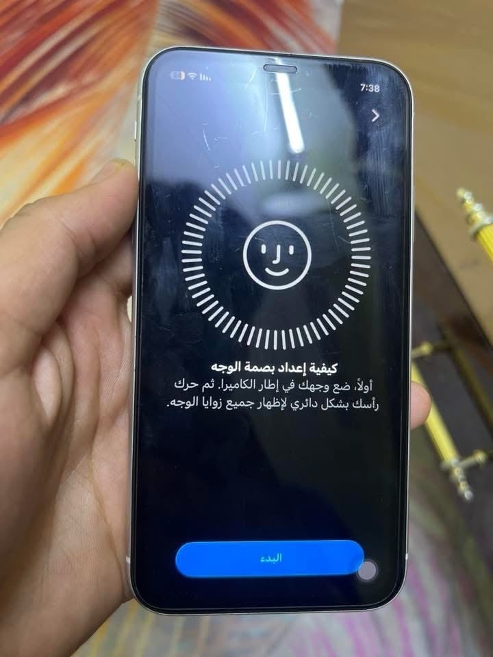 ايفون 11 نضيف مامفتوح ولامبدل بي شي شرط ذاكره 128 بطاريه 96 أمريكي فيس ايدي شغال كلشي شغال مابي نقص سعره 230 وبي مجال حك الجيه