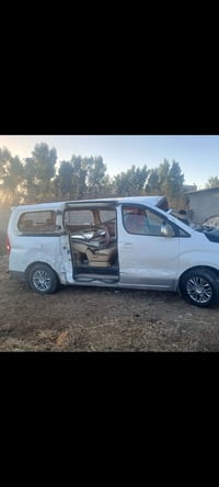 ستاركس ٢٠١٨ للبيع  ع حادثهة أبيعها مصفره غرامات خط وبحث مكينه كير اكسل...