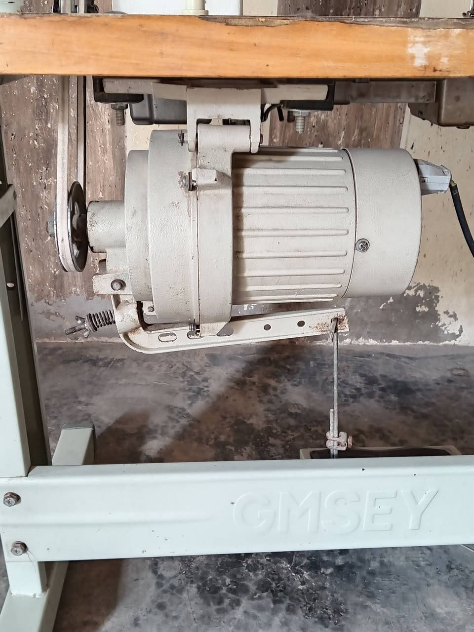 السلام عليكم مكينة لبيع نضافه فول سعر 250  وبيهة مجال رقم *********** متواجد واتساب
