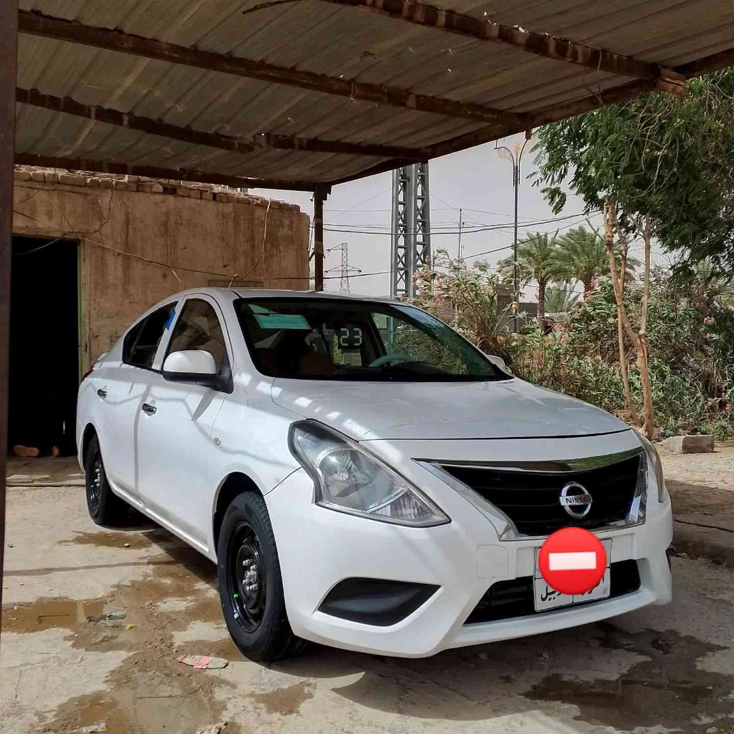 يا الله
من رخصه الادمن 
السلام عليكم 
نيسان صني هندي للبيع موديل  2017 بليته زركه
رقم اربيل 
مواصفاته معروفه
تريد وكاله تحويل بكيفك
بيه صبغ كد ما موضح بصوره
الباقي كفاله عامه 
ادامه كامله قبل سبوع 
كير ومكينه كفاله
وتبريد شغال 
وحداديه وتخم تاير جديد 
الاستفسار اكثر الاتصال ***********
