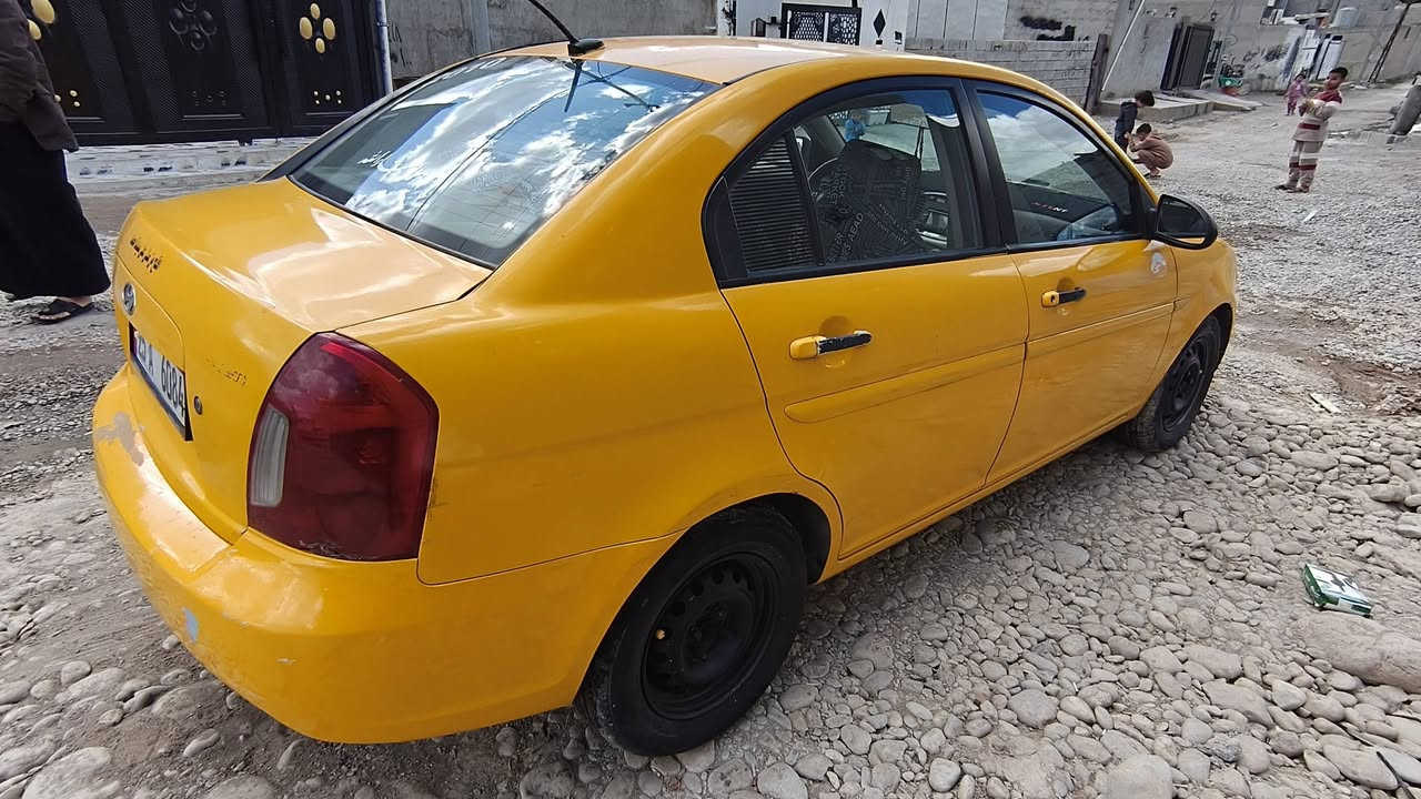 السلام عليكم اكسنت2010 للبيع كركوك مشروع وطني كابون بانزين جاملغ بونيد بدون دواخل السعر 79
***********
