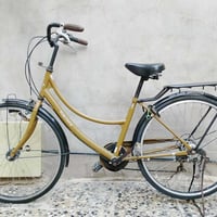 بايسكل بنات • حجم ٢٦ • كير ٦