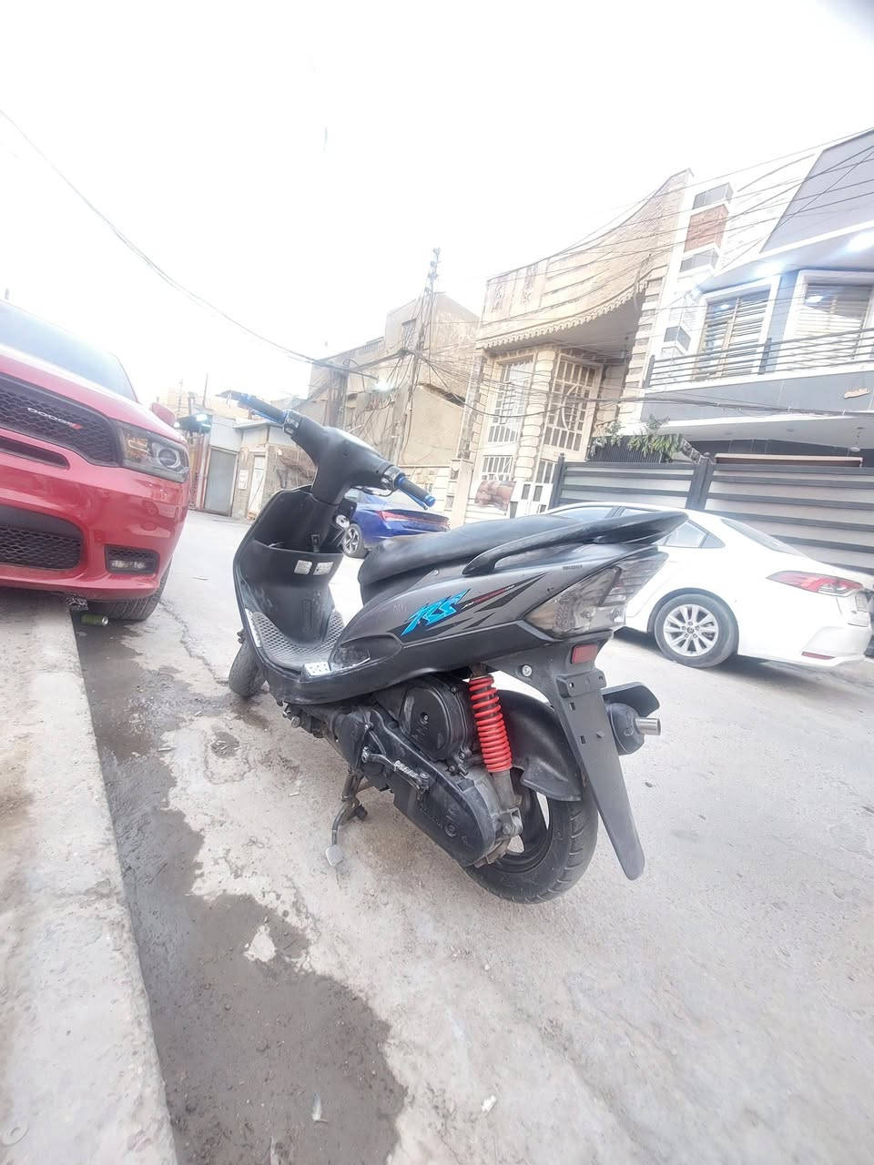 سلام عليكم دراجه ماكس عدله بلاديه مكفوله من تاير لتاير تجي تفحص وتاخذ  ودراجه رايده 900 الاستفسار ***********
