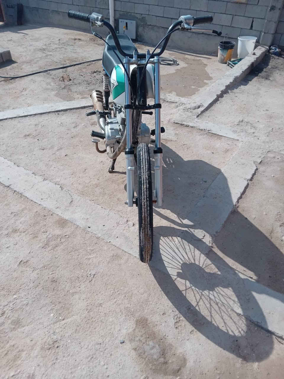 دراجه البيع أدوات نضيفه خير من الله سعر 450قفل مكان بصره ابو الخصيب ***********
